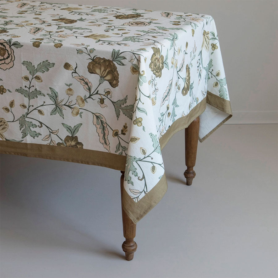 Mantel Louisa
