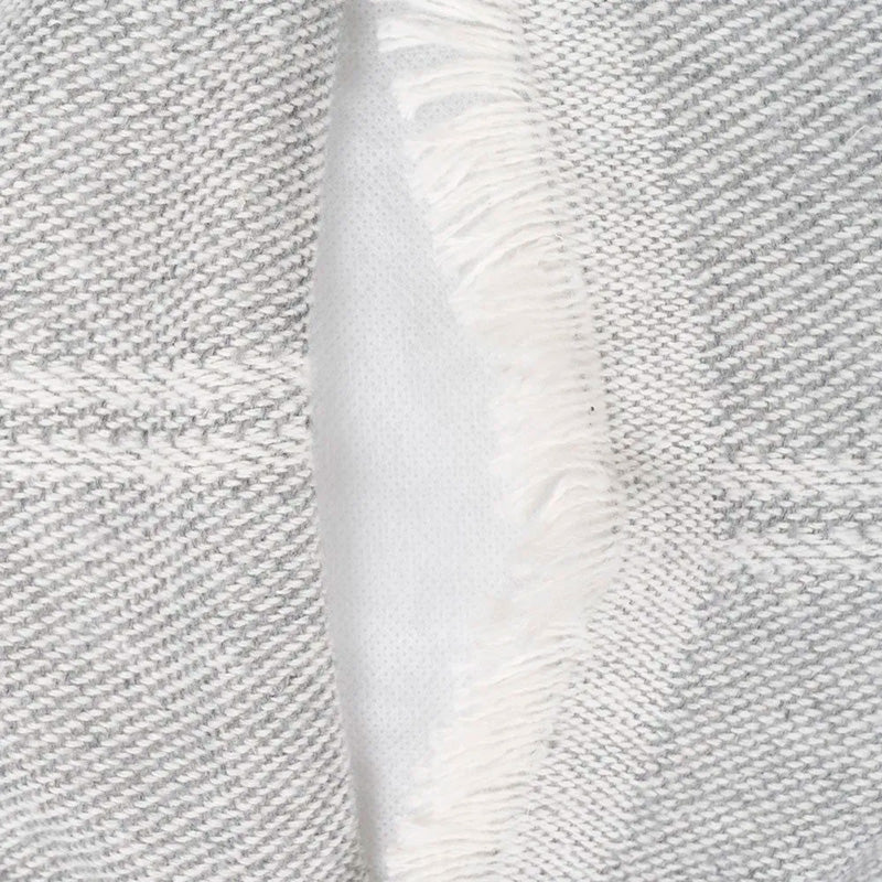 Almohsda_rayas_gris_perla_6_Stilo_Decor