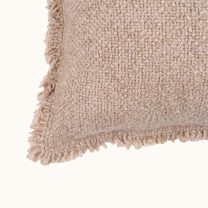 Cojin_Natalia_Beige_oscuro_4_Stilo_Decor