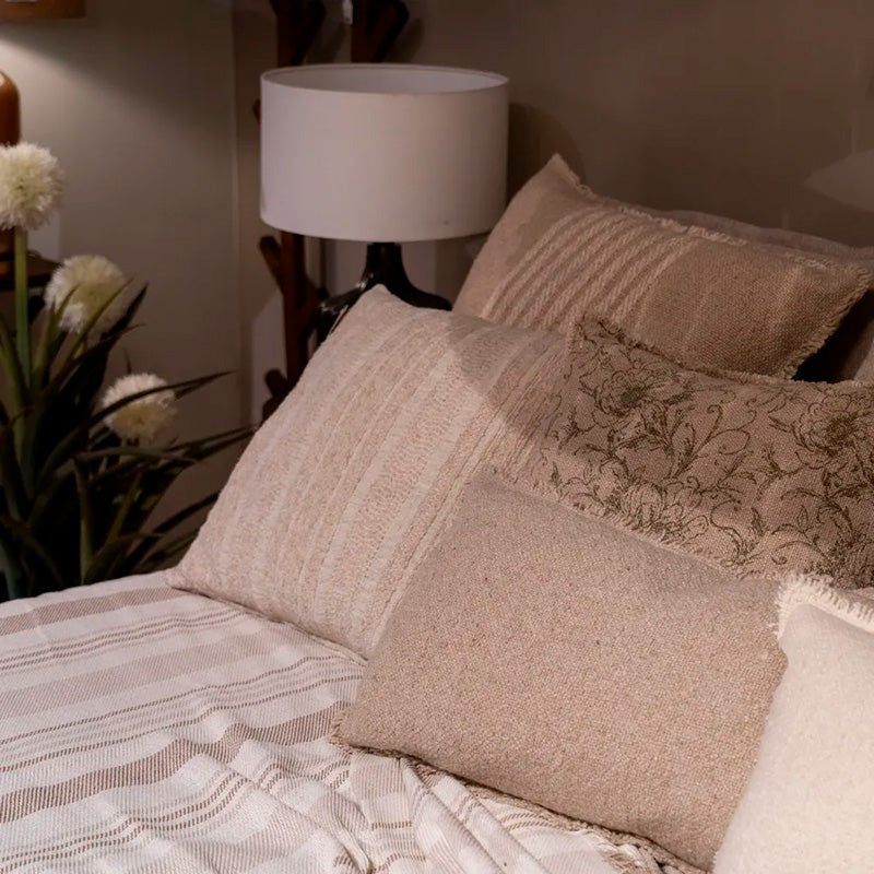 Cojin_Natalia_Beige_oscuro_6_Stilo_Decor