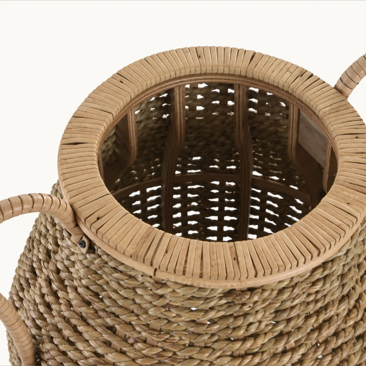 Jarron-Ratan-Asas-Stilo-Decor
